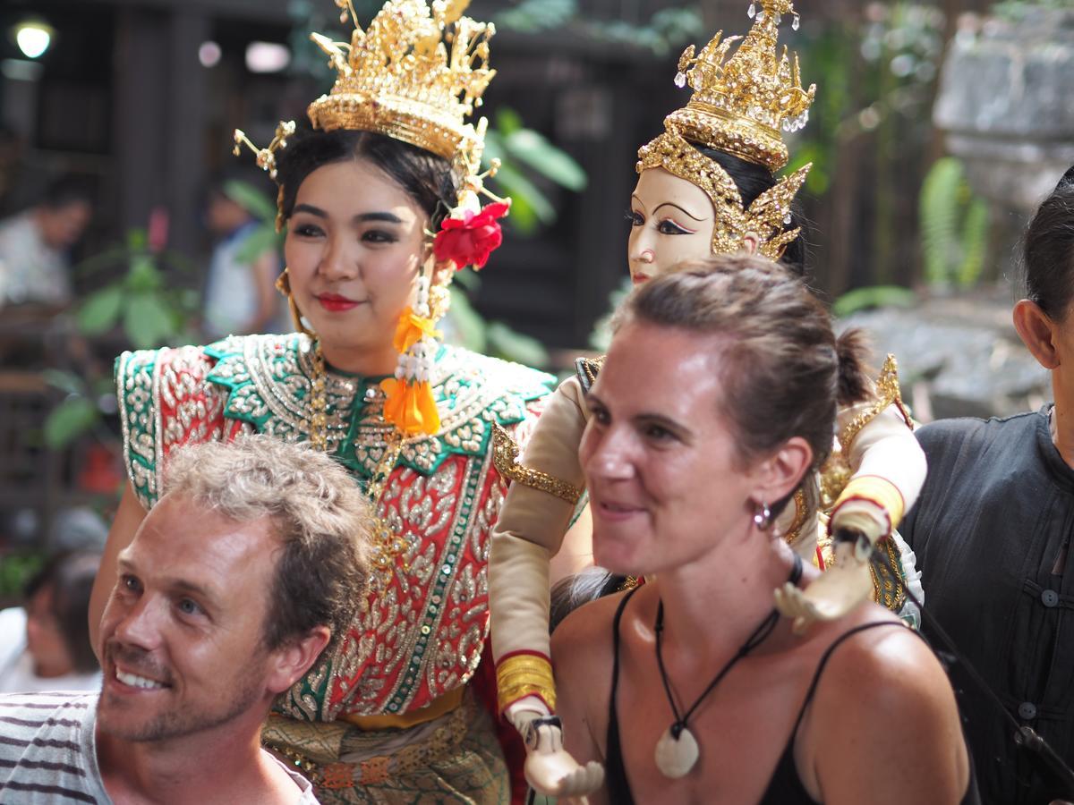 28 Place Bangkok Extérieur photo
